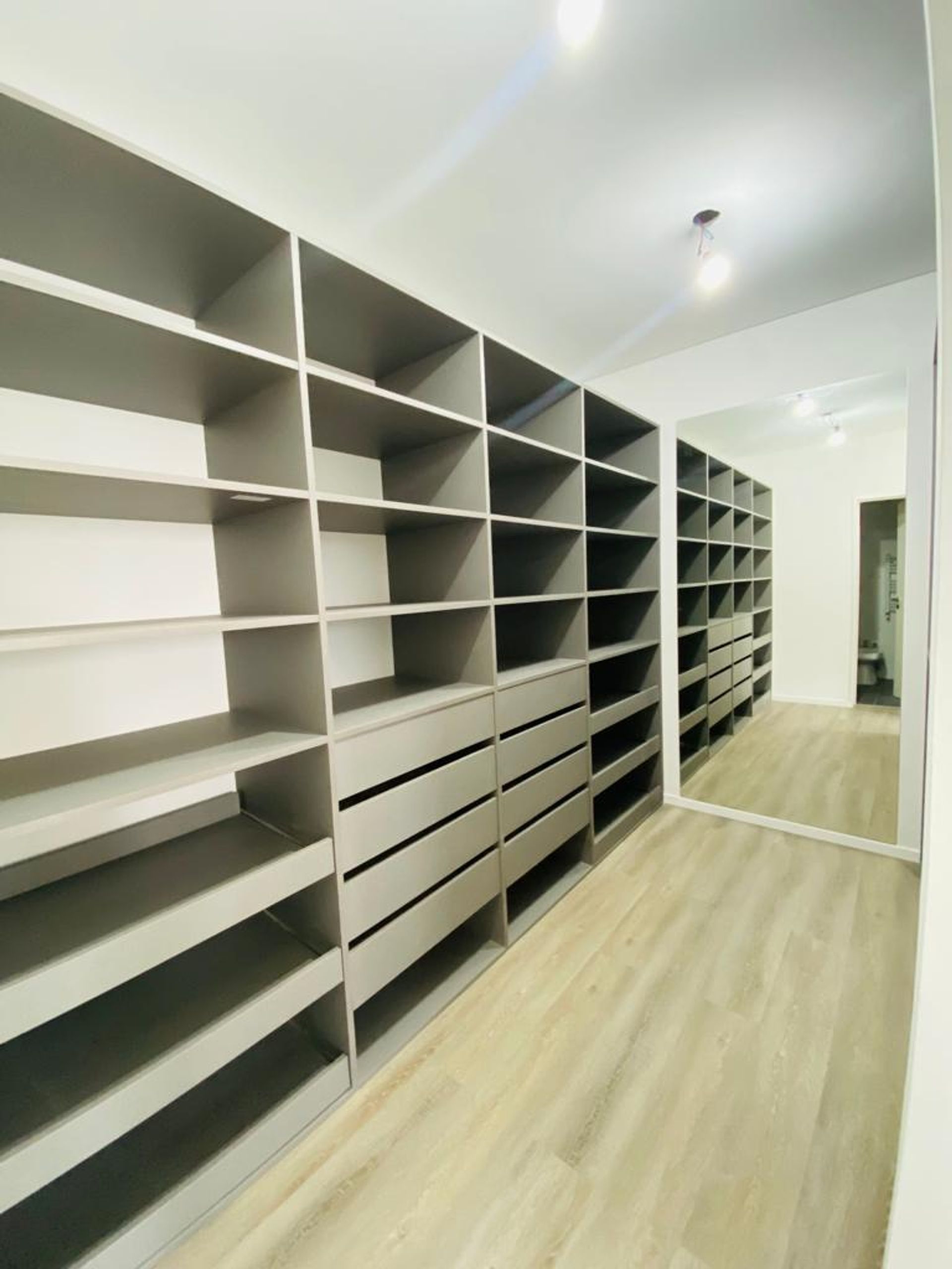 Venta departamento piso 4 amb Tigre dos cocheras