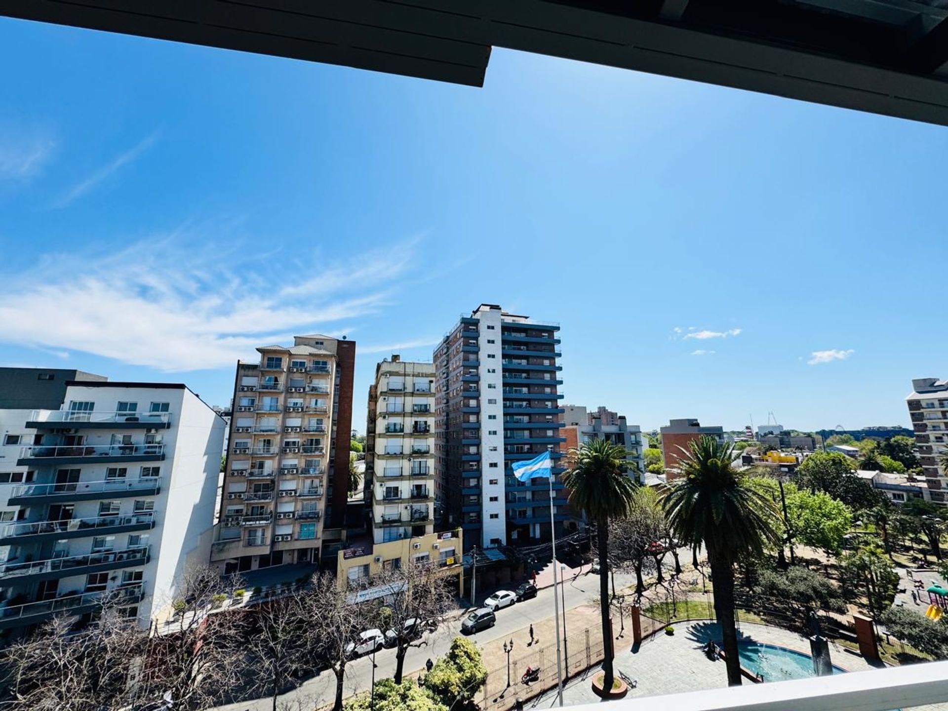 Venta departamento piso 4 amb Tigre dos cocheras