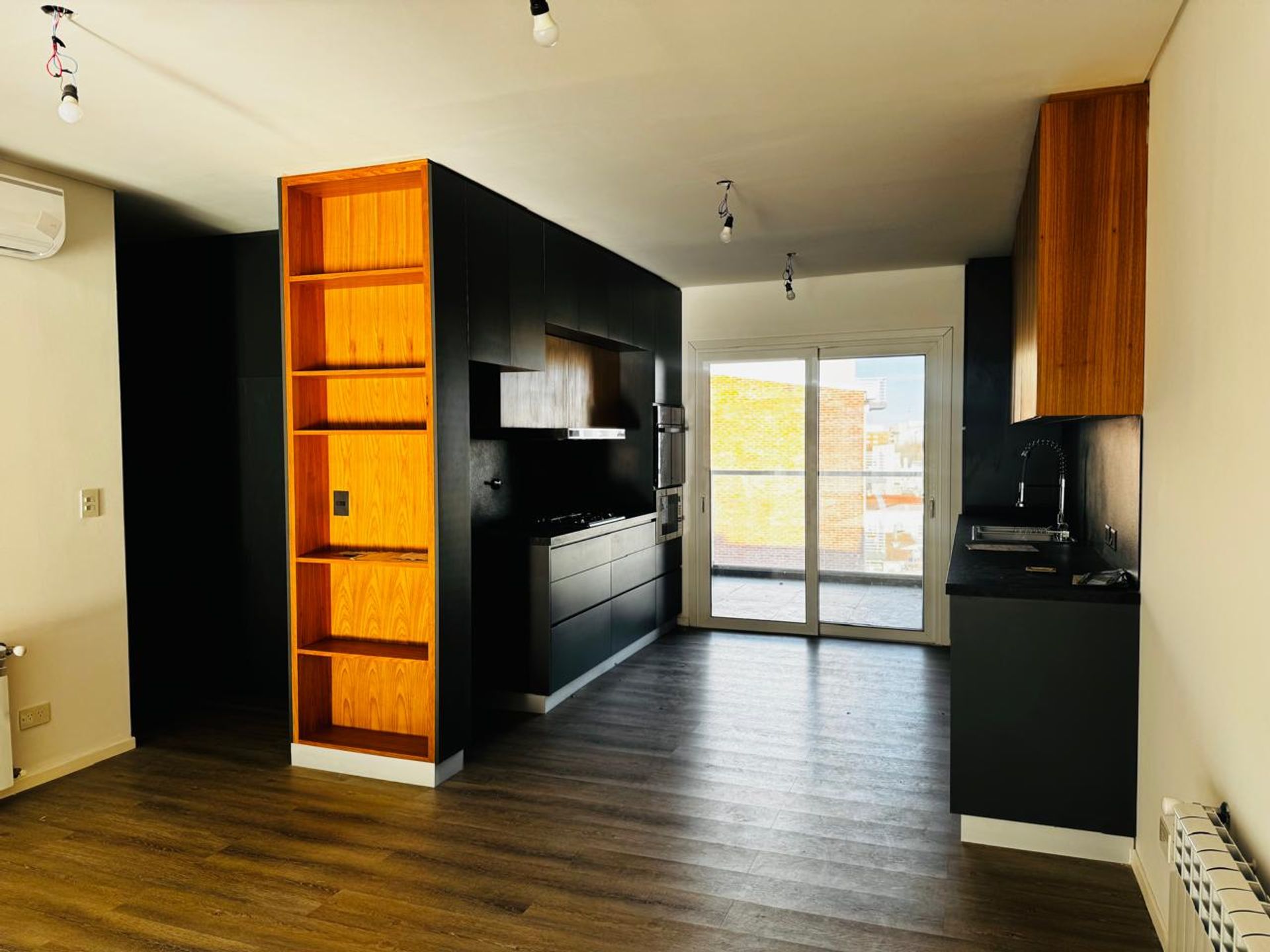 Venta departamento piso 4 amb Tigre dos cocheras