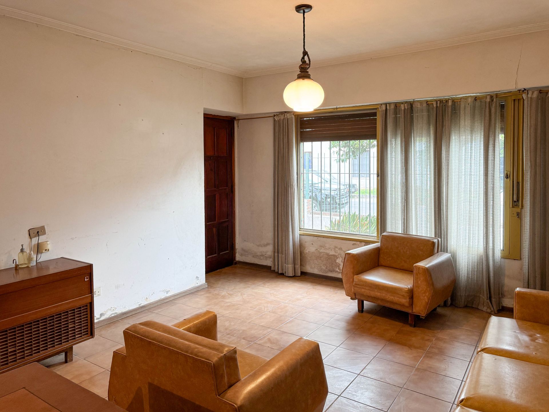 Venta Casa En Don Torcuato 4 Ambientes Con Cochera
