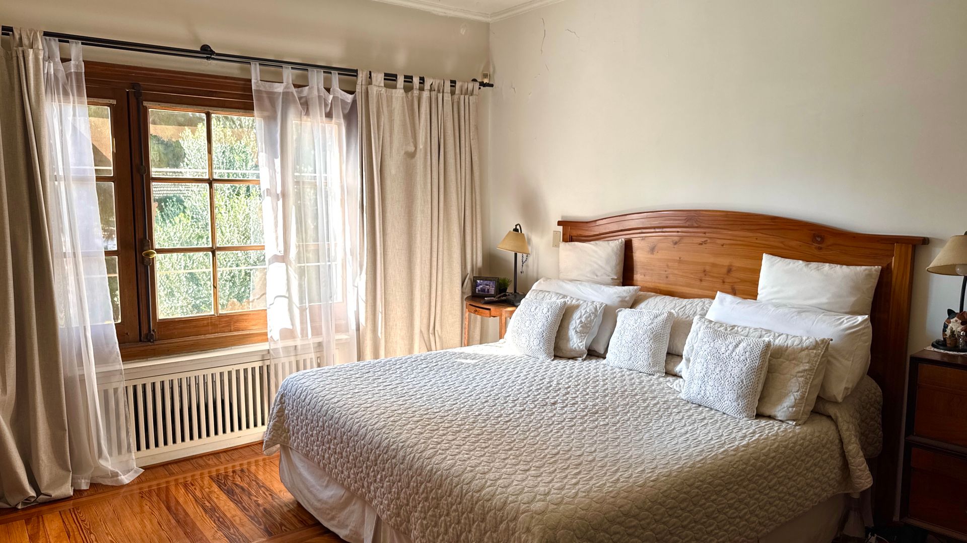 Venta V. López Casa estilo hermoso jardín pileta