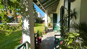Venta V. López Casa estilo hermoso jardín pileta