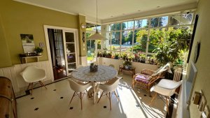 Venta V. López Casa estilo hermoso jardín pileta