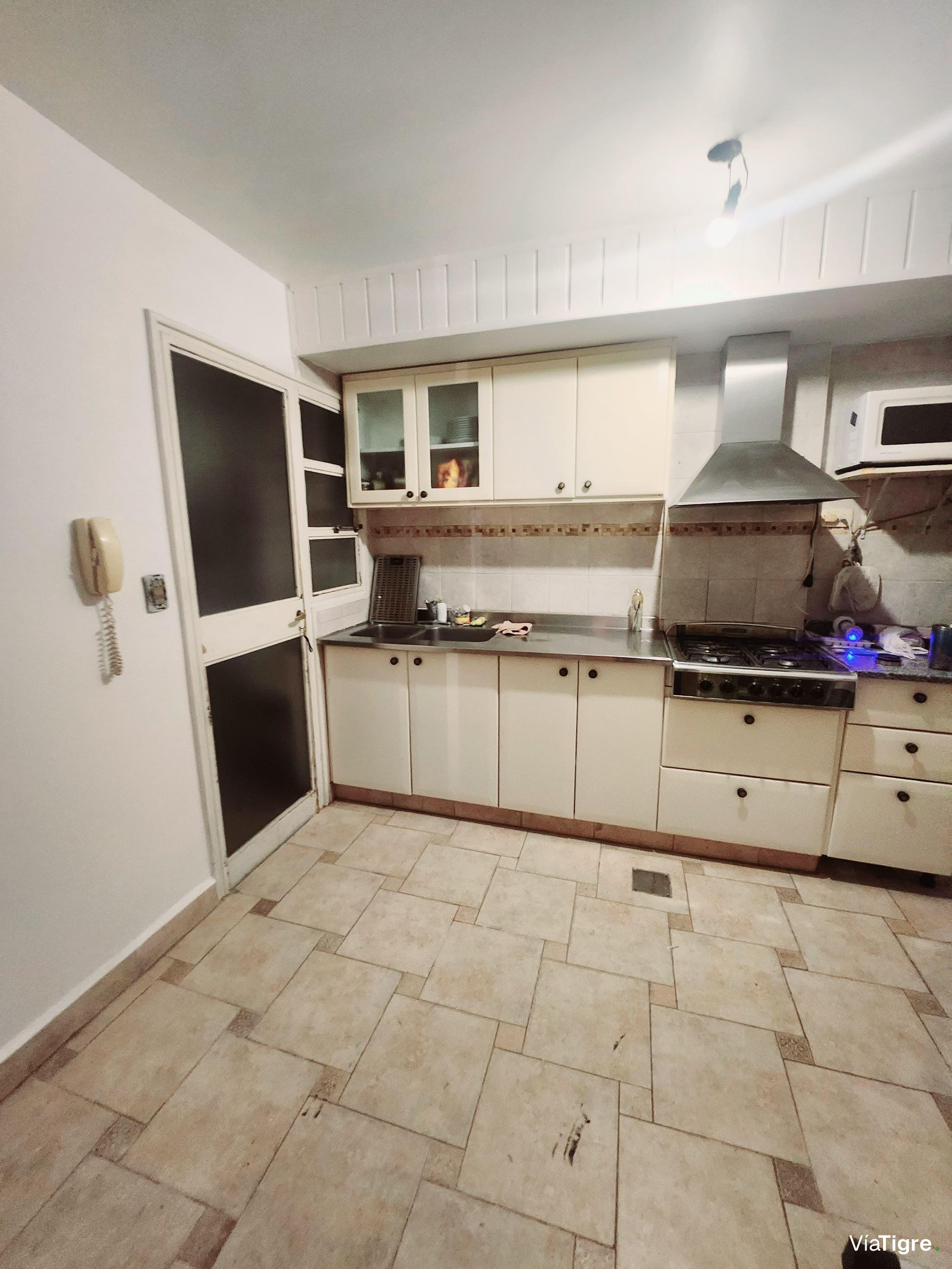 VENTA 4 amb. PB Olivos.