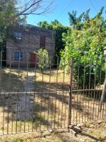 House for Renovation in R. de Milberg, 370 meters Lot