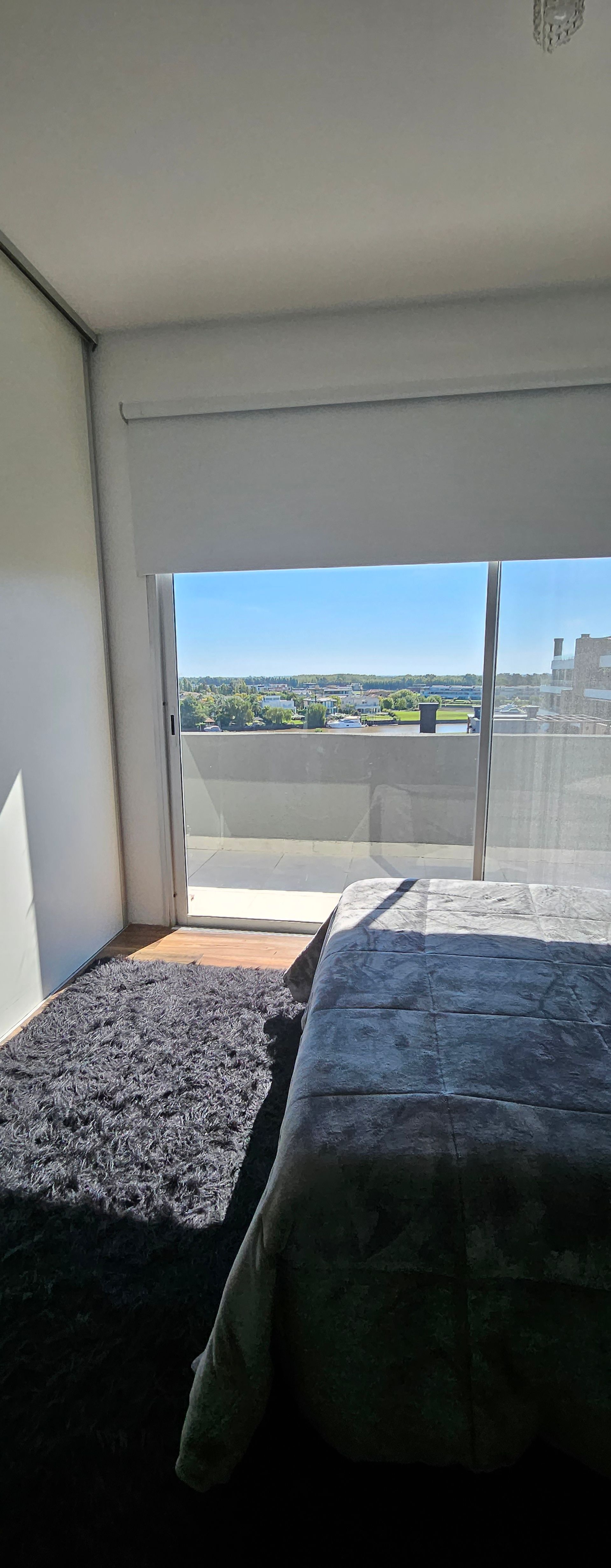 Venta 2 Amb Con Terraza Al Rio/Cochera/Baulera