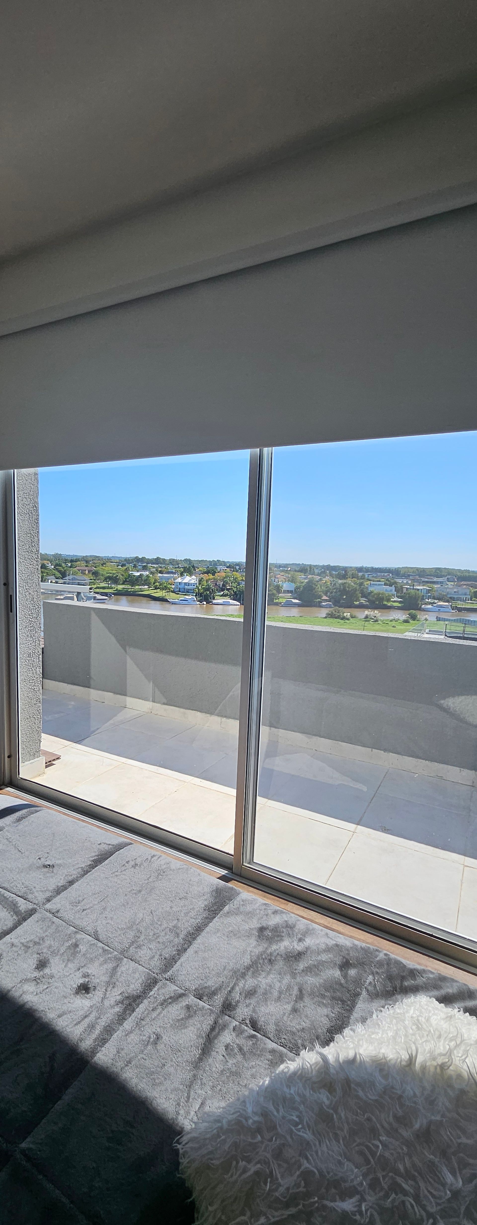 Venta 2 Amb Con Terraza Al Rio/Cochera/Baulera