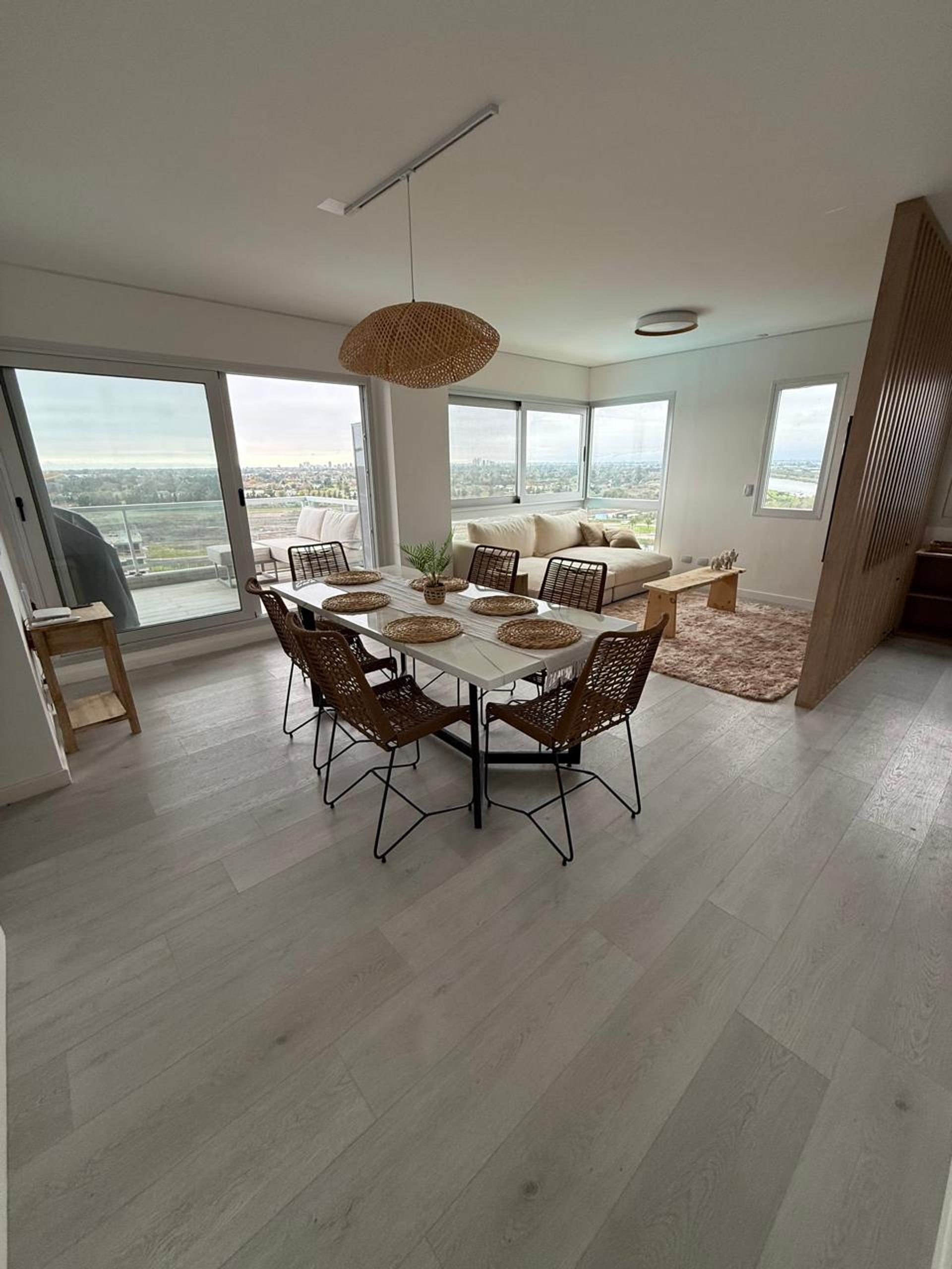 Dpto 4 amb en Venta vista laguna, Remeros Beach