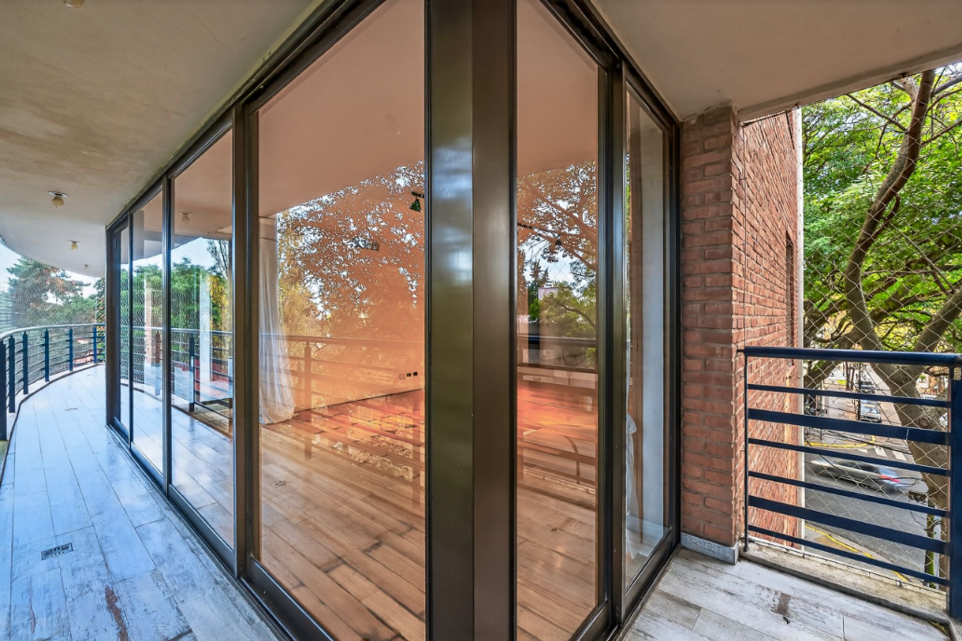 Depto 5 ambientes en Venta en La Lucila c/ pileta
