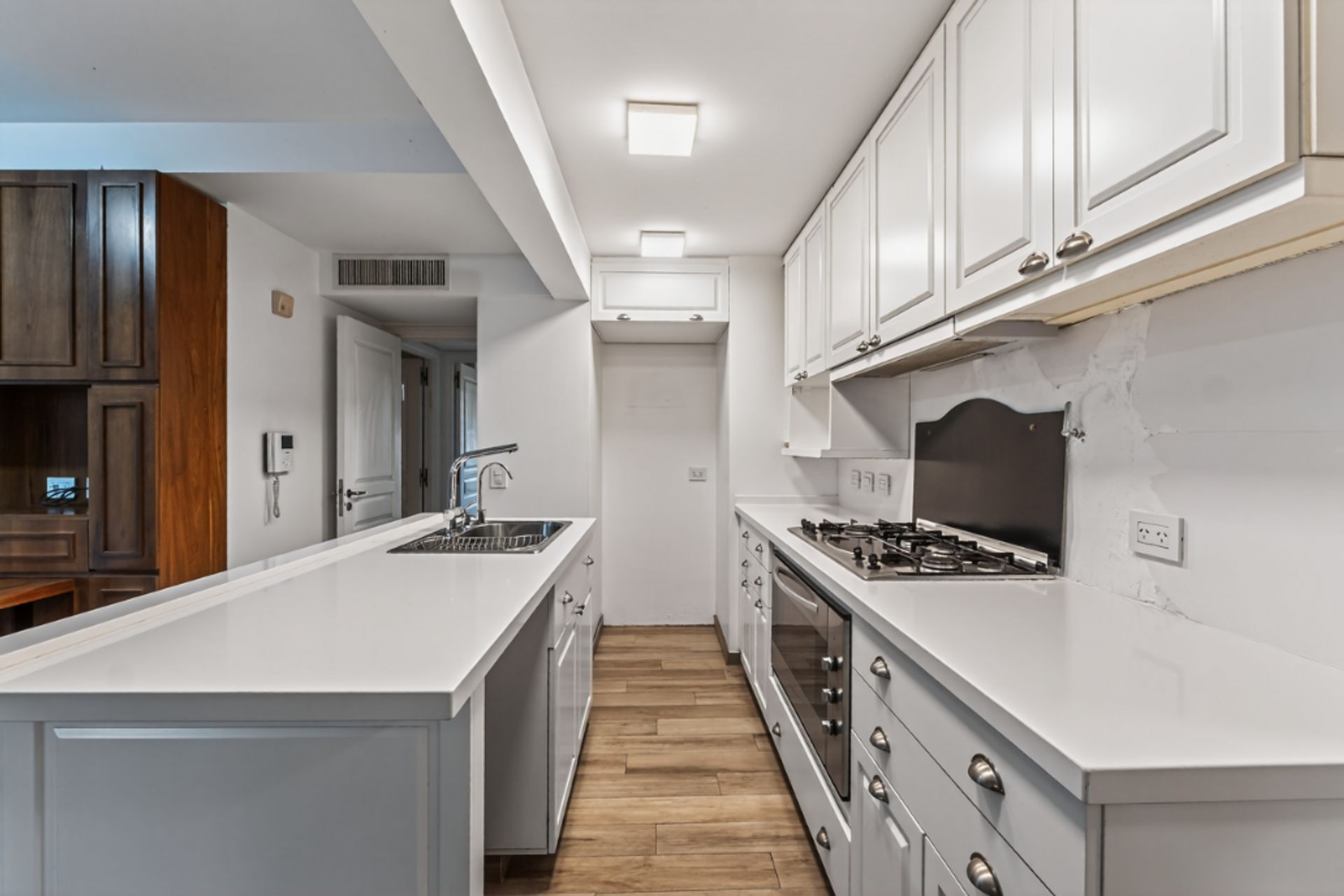 Depto 5 ambientes en Venta en La Lucila c/ pileta