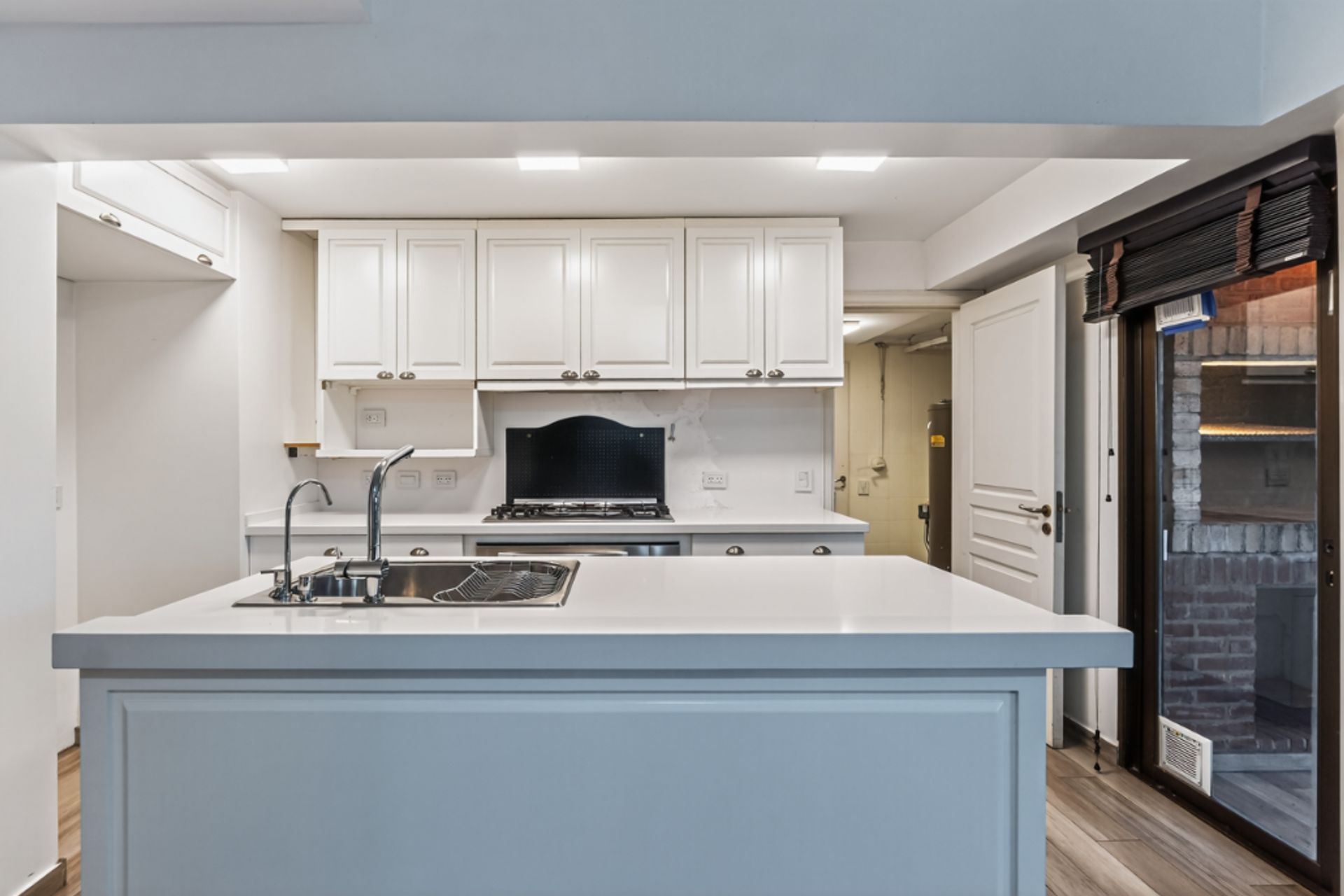 Depto 5 ambientes en Venta en La Lucila c/ pileta