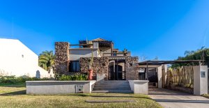 5-room house for sale in Tigre, quick exit to access