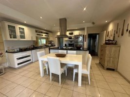 House for Sale, Los Castores Neighborhood, Nordelta, by the Lake