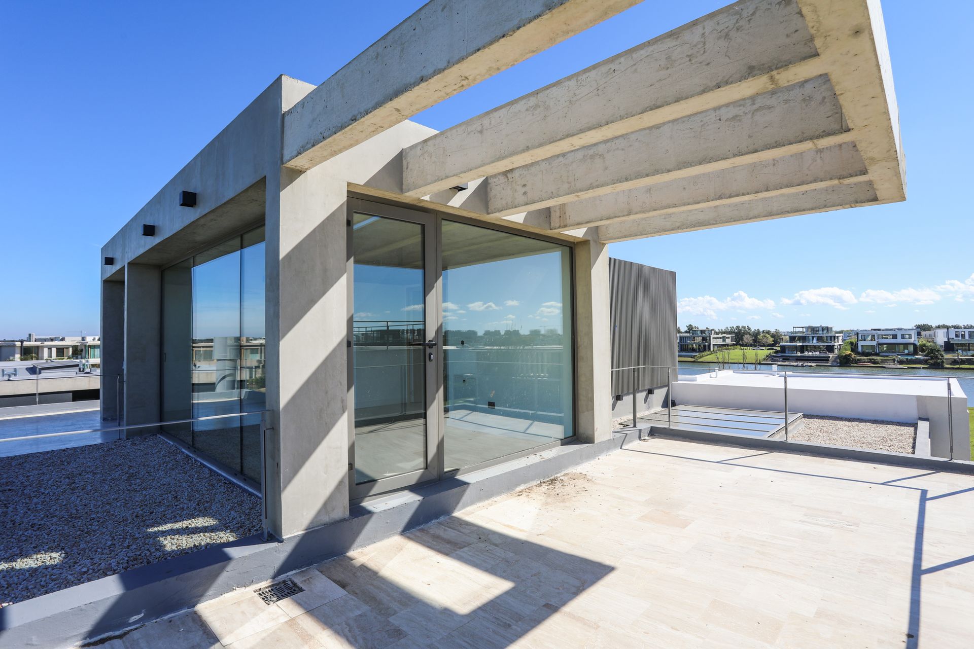 Casa En Venta En Barrio Virazón A Estrenar