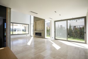 Casa En Venta En Barrio Virazón A Estrenar