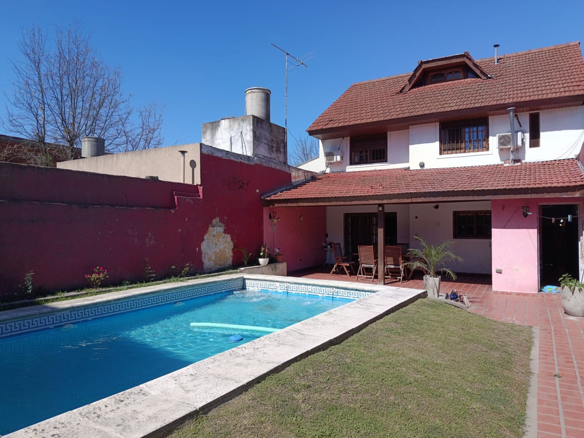 Casa 4 Amb. En Venta En San Fernando Con Pileta