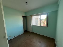 2-room apartment in Florida