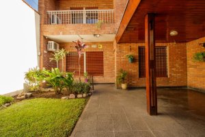 Beautiful and spacious 4-room house in Munro