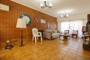 Beautiful and spacious 4-room house in Munro