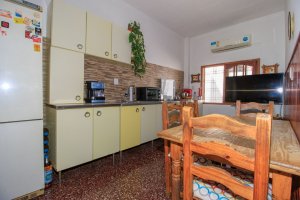 Venta de Casa 4 Ambientes Excelente estado Munro