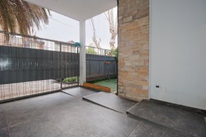 For Sale Ph Front-Facing 3 Rooms with Garage in Florida