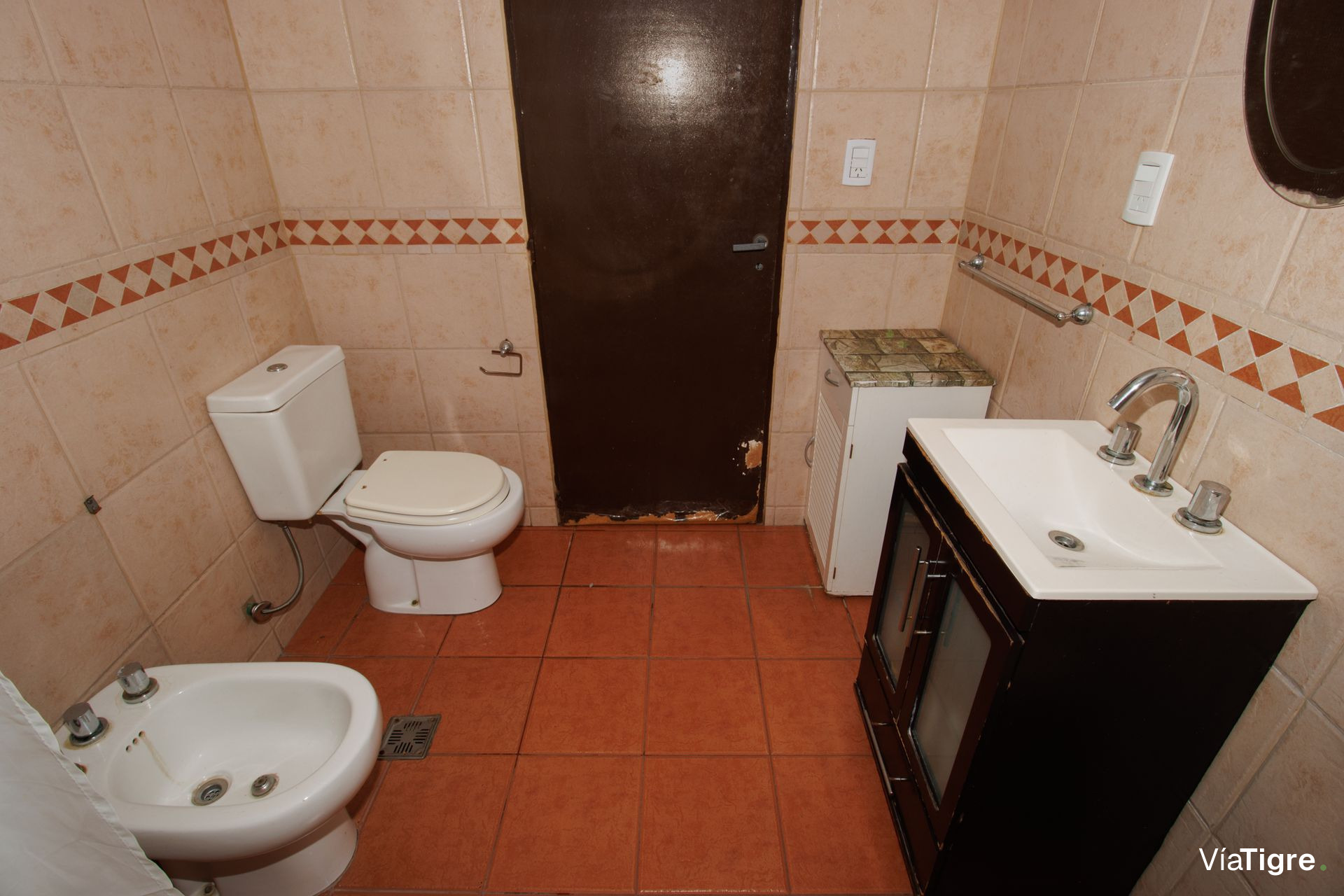 Multifamiliar en Carapachay, 5 unidades, gran lote