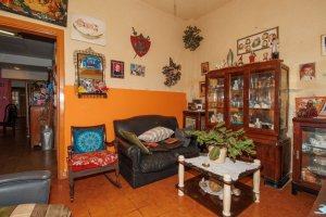 Multifamiliar en Carapachay, 5 unidades, gran lote