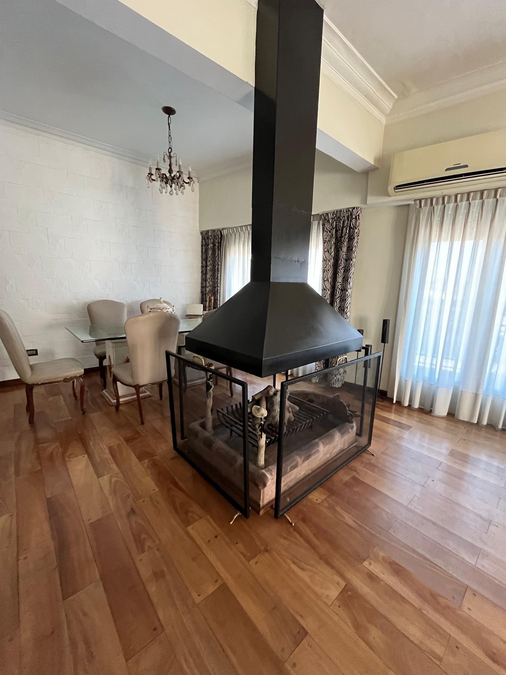 Sale PH 4 Rooms in Villa Martelli