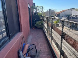 Depto 2amb refaccionar, Ctro comercial V Martelli