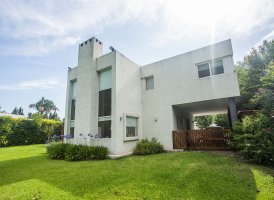 Venta Casa Valle Claro Benavidez