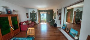 Casa de 4 ambientes en venta en Martinez