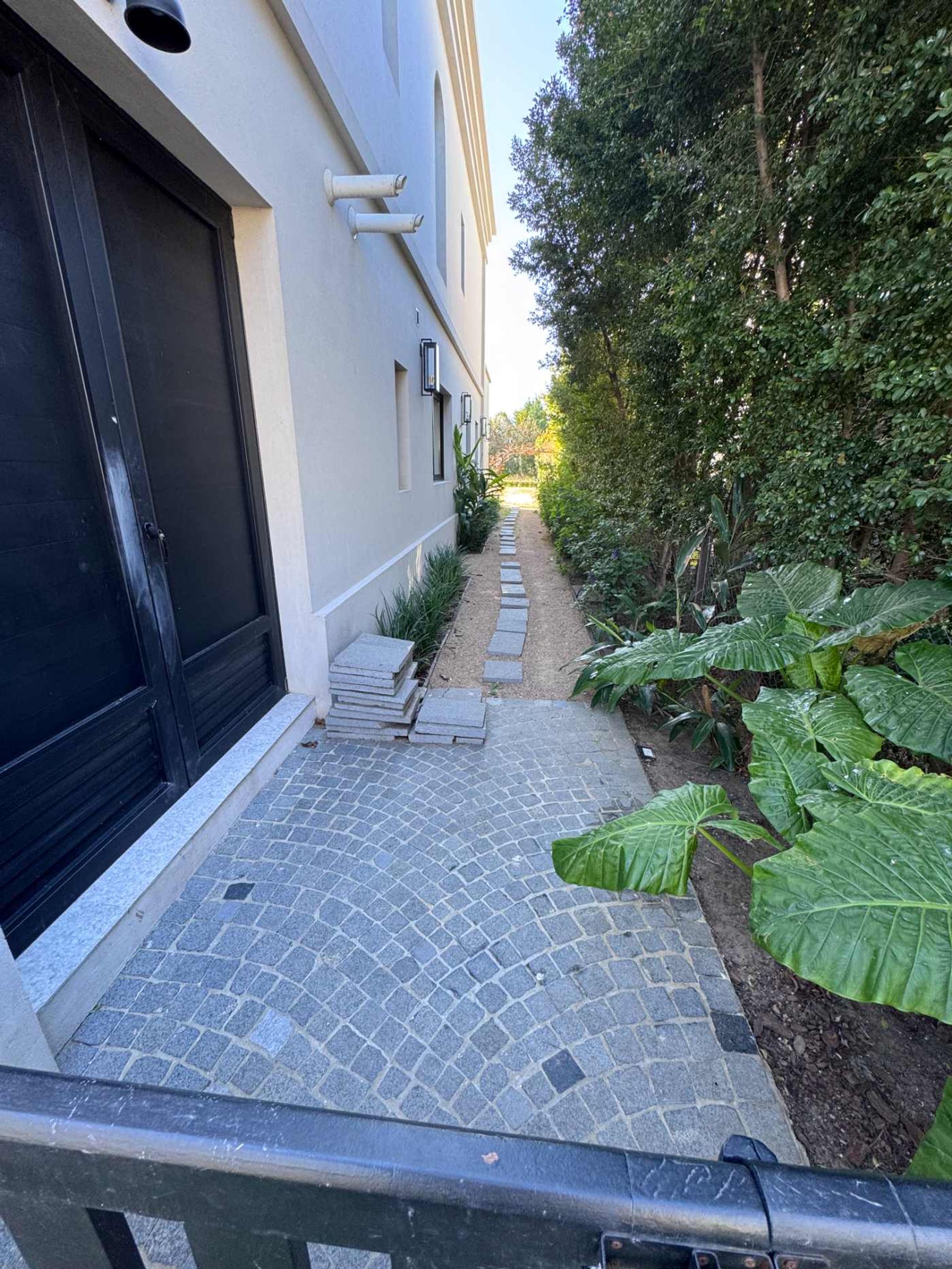 Barrio El Golf, Nordelta: Residencia de lujo.