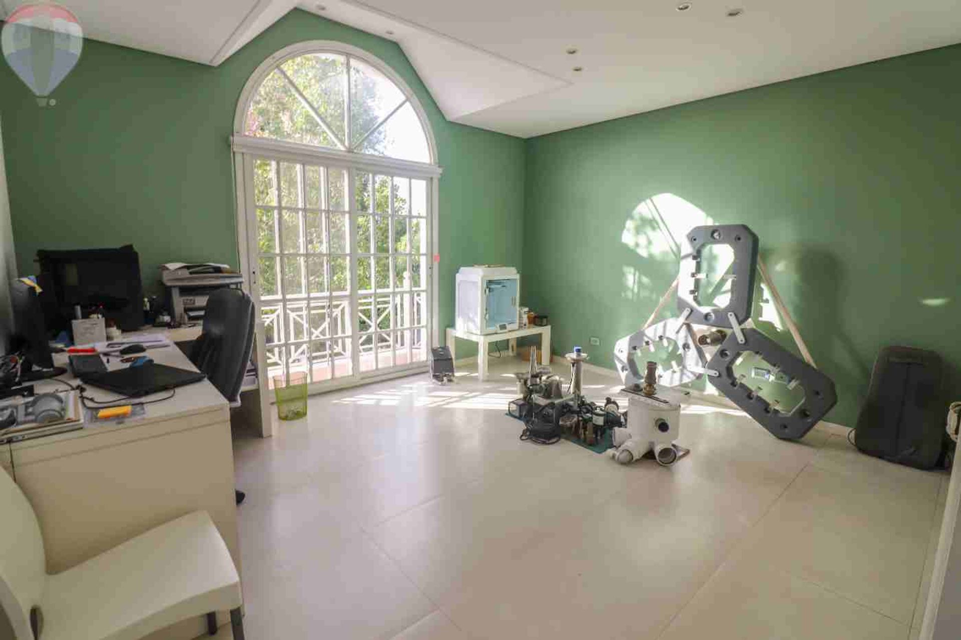 Venta Casa en Martínez 6 ambientes+playroom+escrit