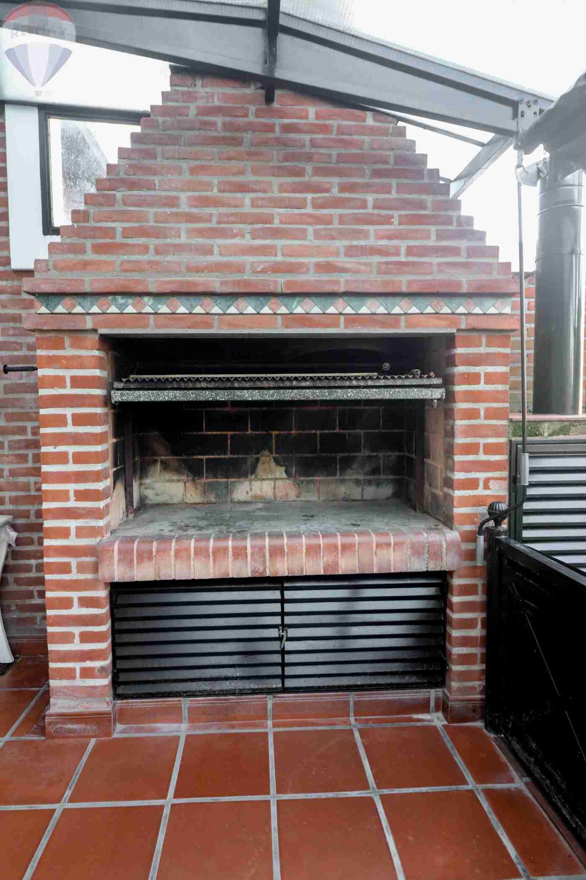 Venta Casa en Martínez 6 ambientes+playroom+escrit