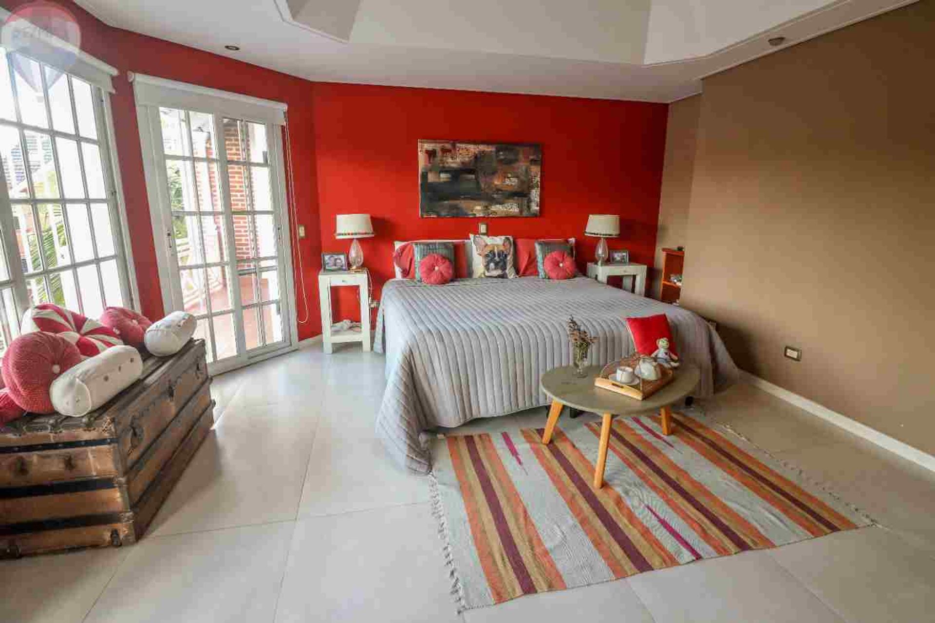 Venta Casa en Martínez 6 ambientes+playroom+escrit