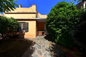 Sale/Exchange House Boulogne Very Good Area