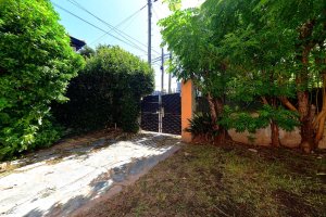 Sale/Exchange House Boulogne Very Good Area