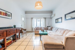 House for Sale: 5 Rooms Olivos – Vicente López