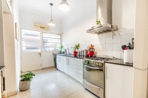 House for Sale: 5 Rooms Olivos – Vicente López