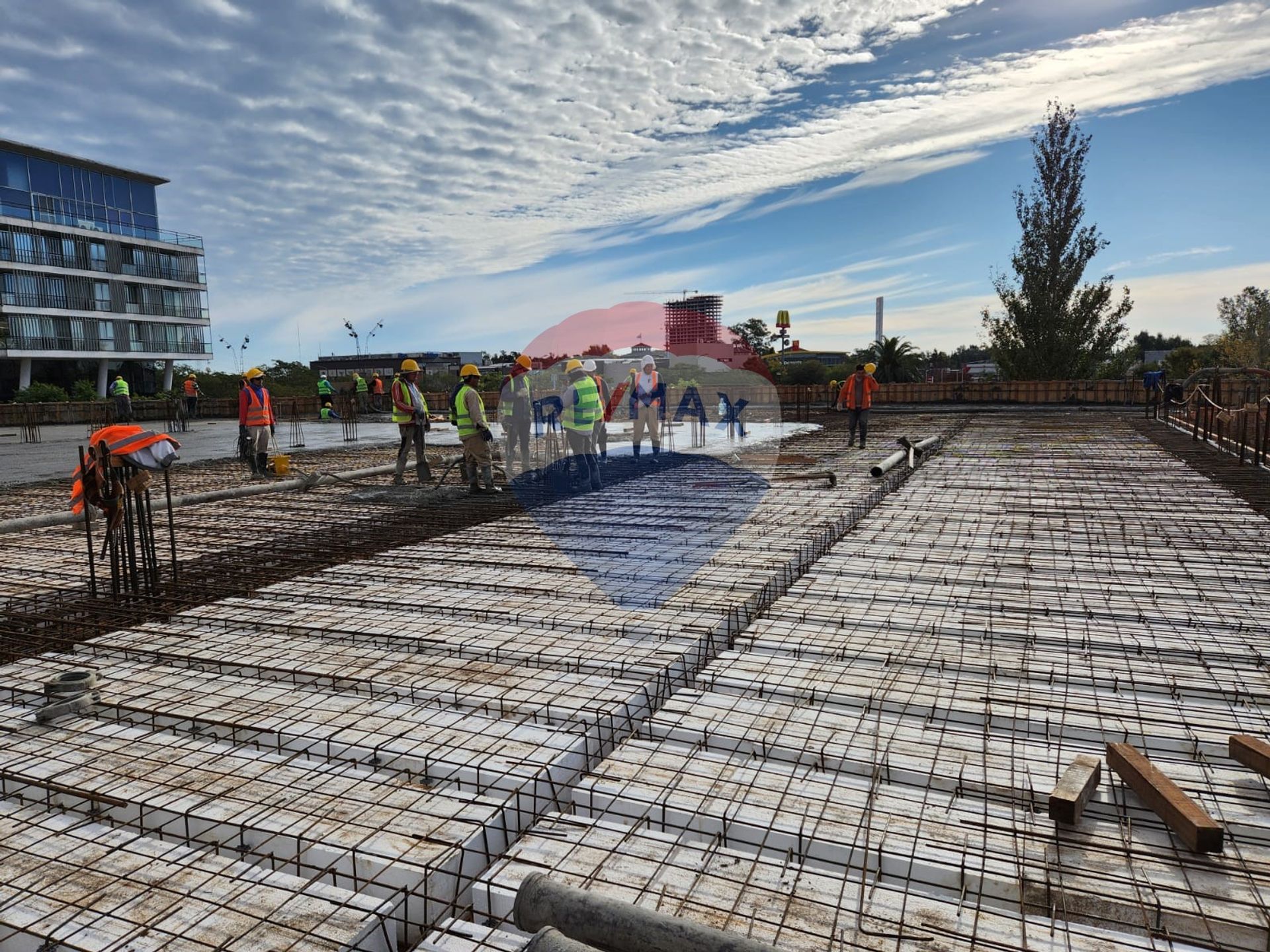 Depto 4 Amb Venta Torres Zafiro Nordelta Centro