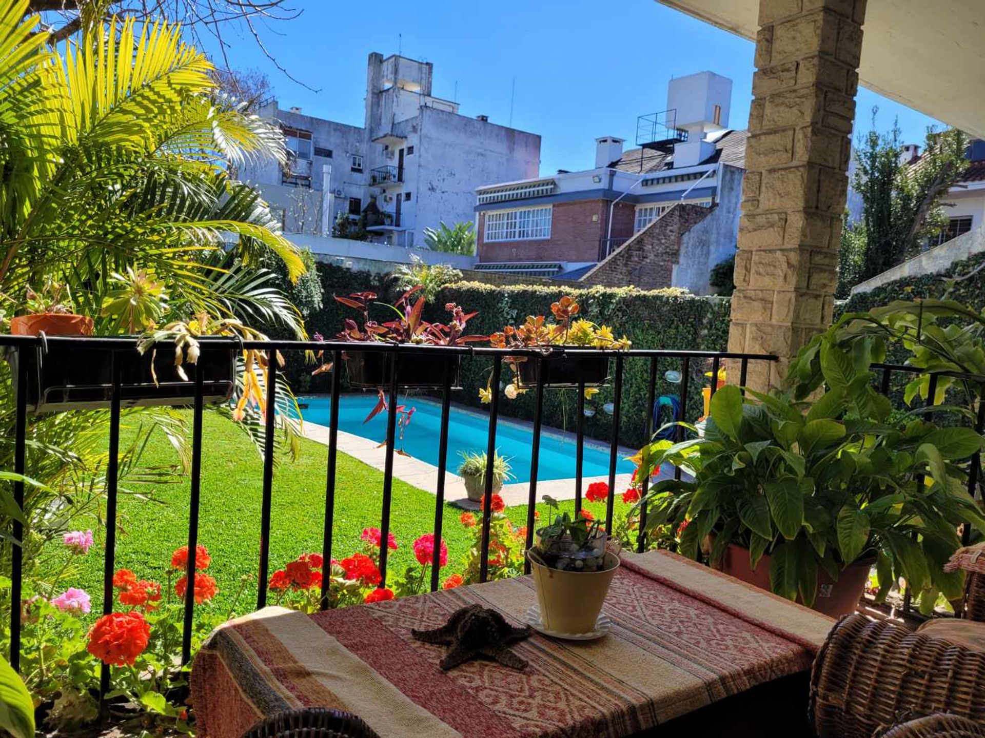 Venta Casa 7 Amb. C/ Parque Y Pileta - Vte Lopez