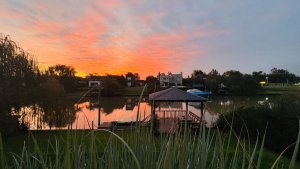 Venta Casa San Marco Al Rio Con Amarra - Permuta