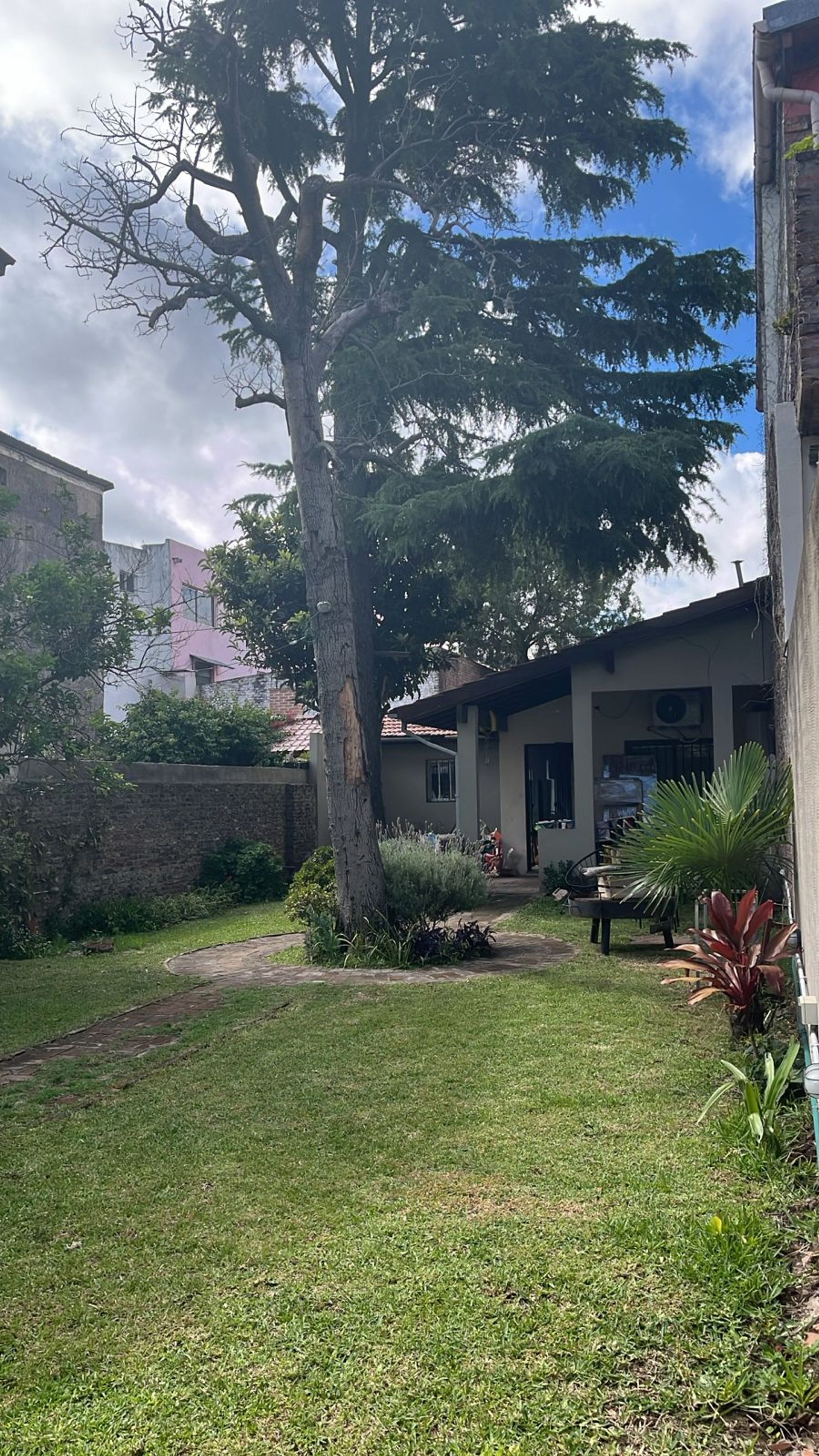 Venta Casa 3 Ambientes Con Jardin Y Patio Olivos