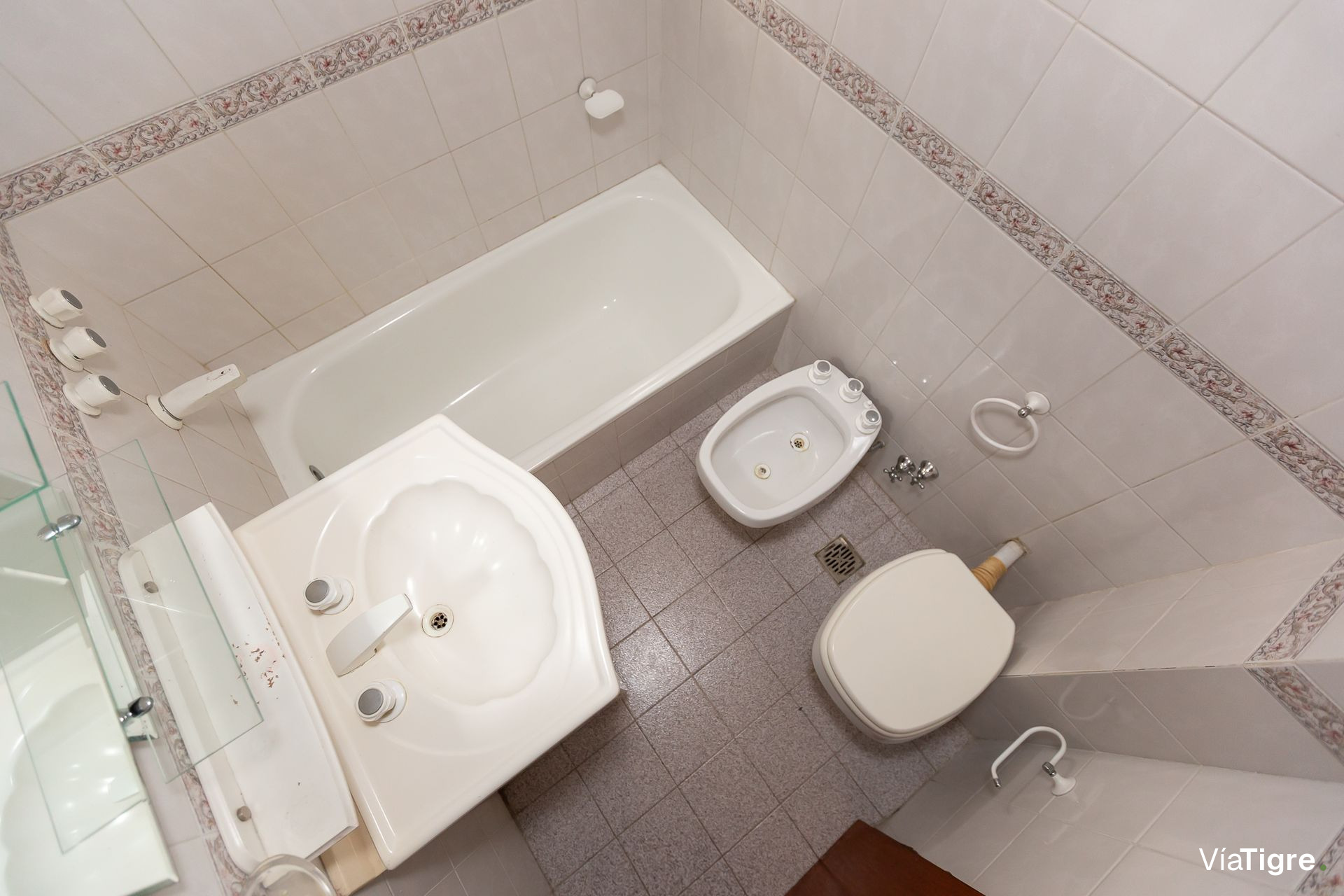 Venta Depto 3 Amb Cochera Baulera En Martinez