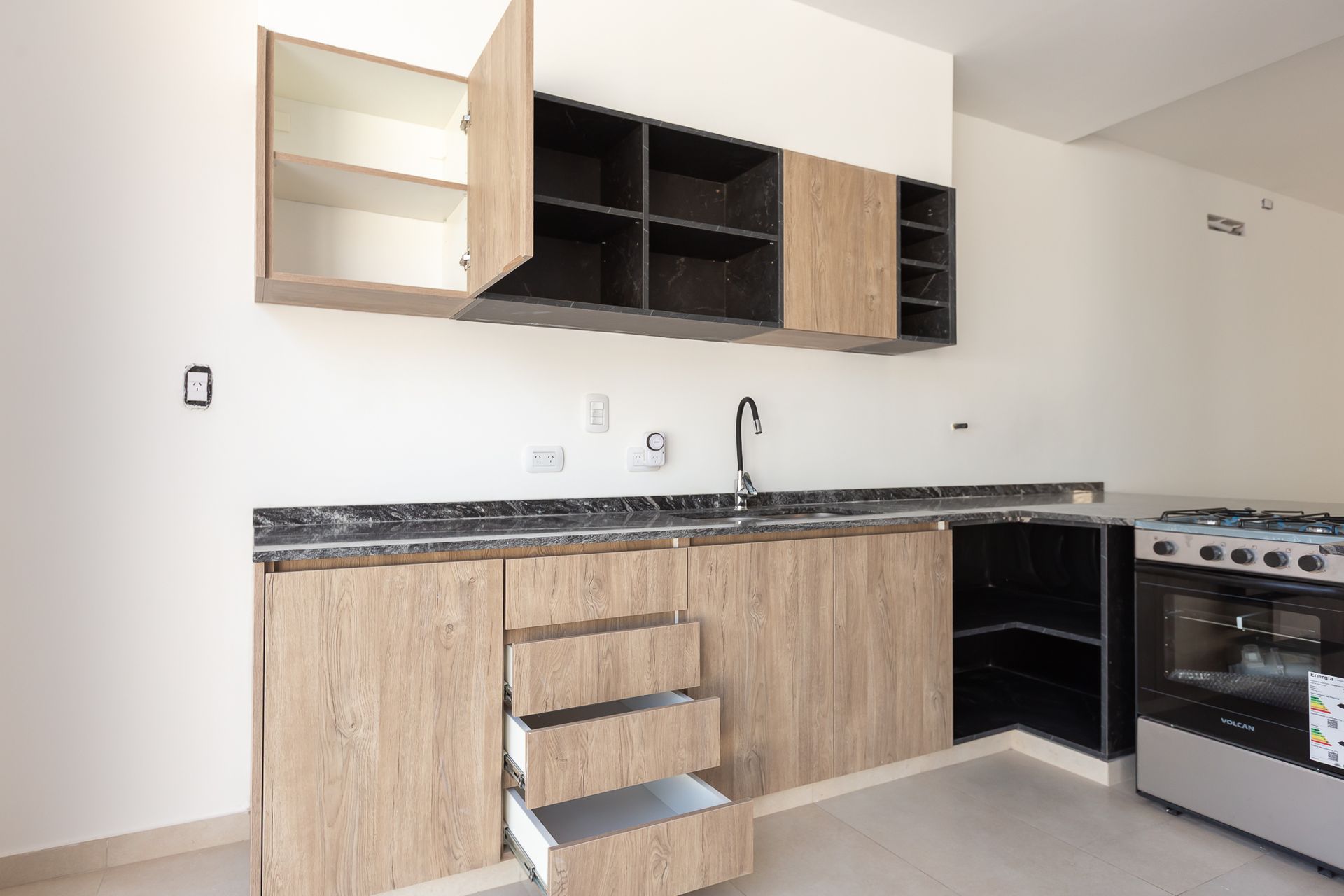 Venta Casa 4 Amb A Estrenar- Vte.lopez- Permuta
