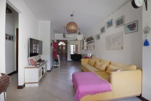 4-room Apartment with Parking for Sale in Olivos