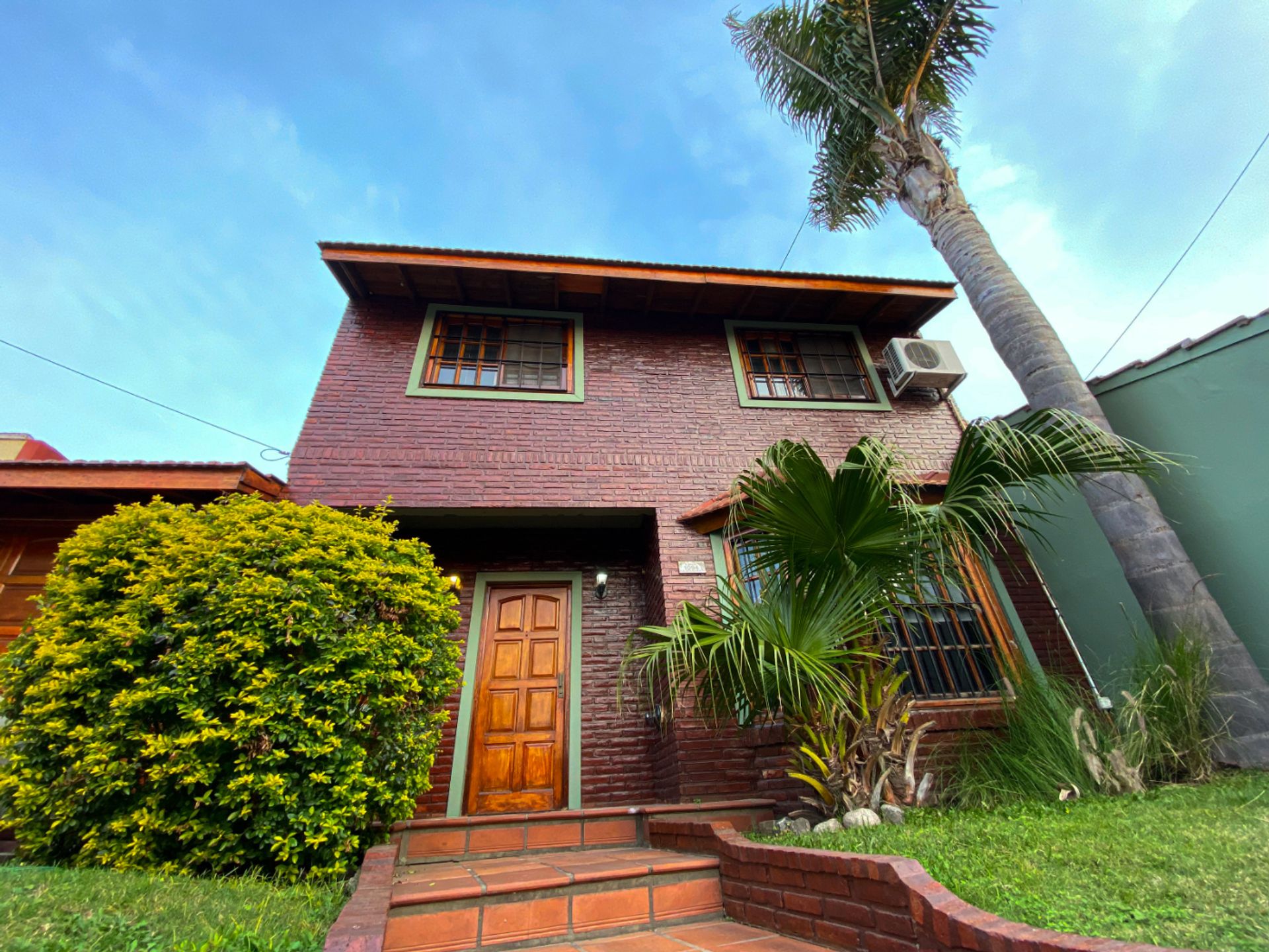 Venta Casa 5 Ambientes Tigre C/ Jardin Y Garage