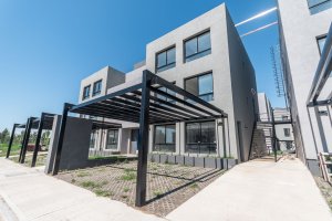 Venta depto. 4 amb. , cochera y terraza, Nordelta
