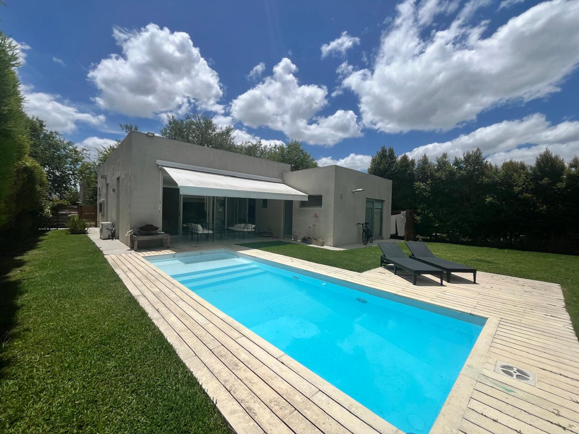 Venta Casa Una Planta, 4 Amb. Barrio La Comarca