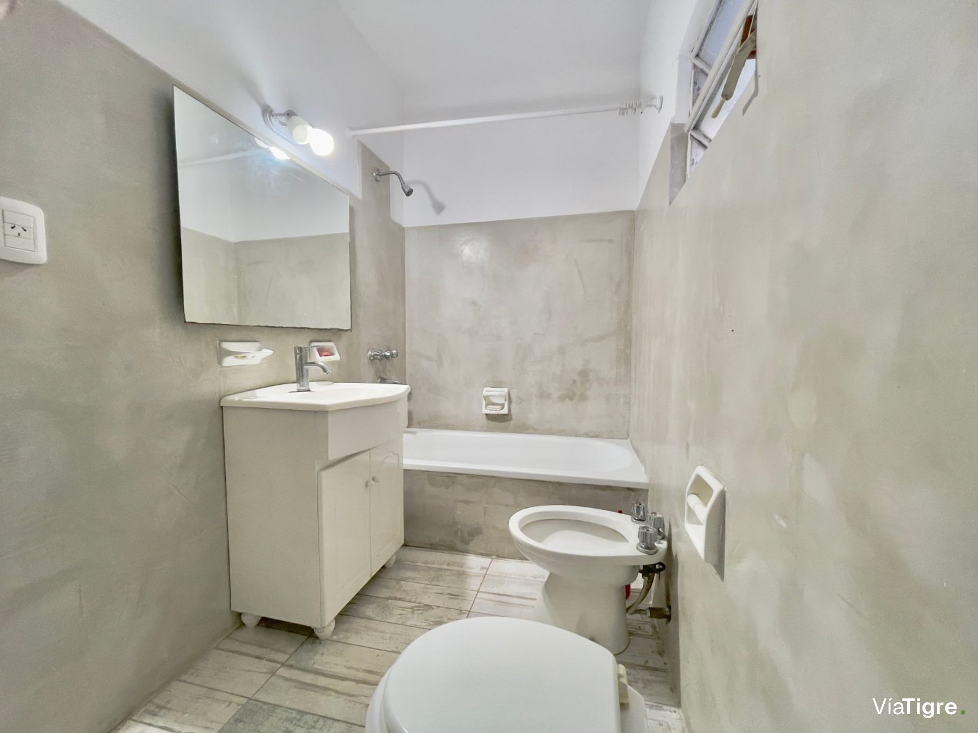 Venta Ph 3 Amb C/Patio Y Parrilla Planta Baja
